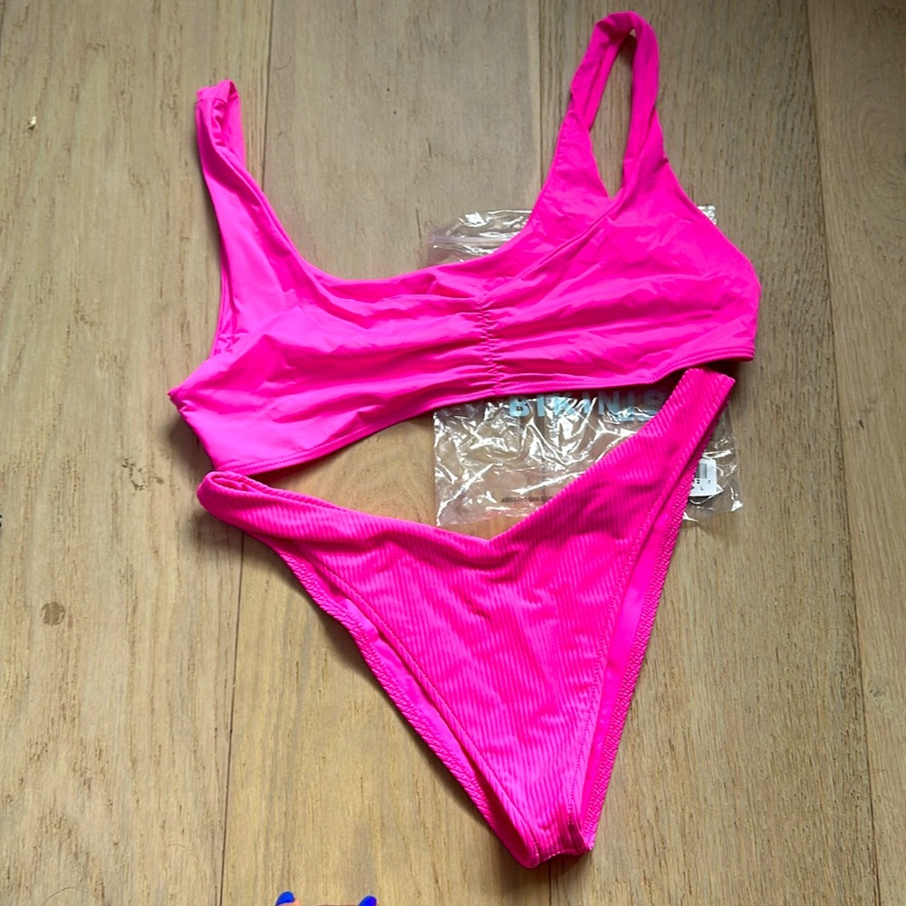 Frankies Bikinis set